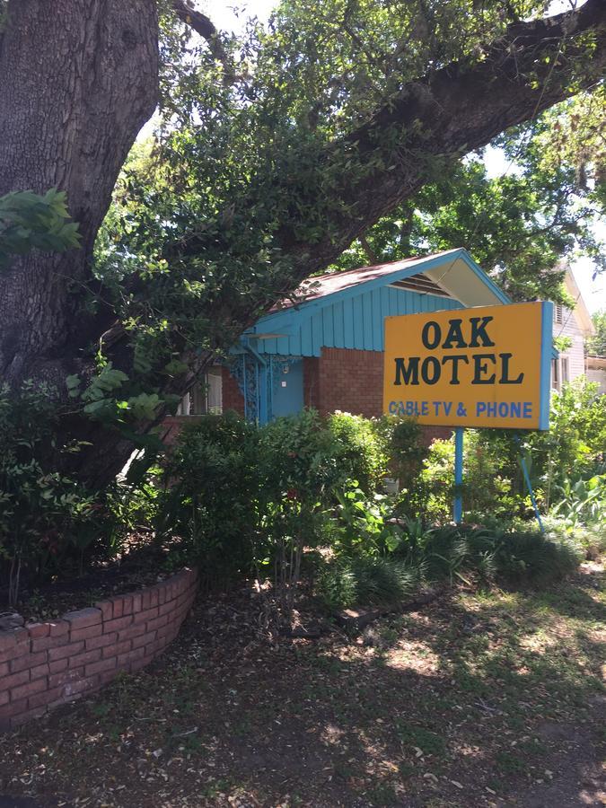 The Oak Motel 拉格兰奇 外观 照片