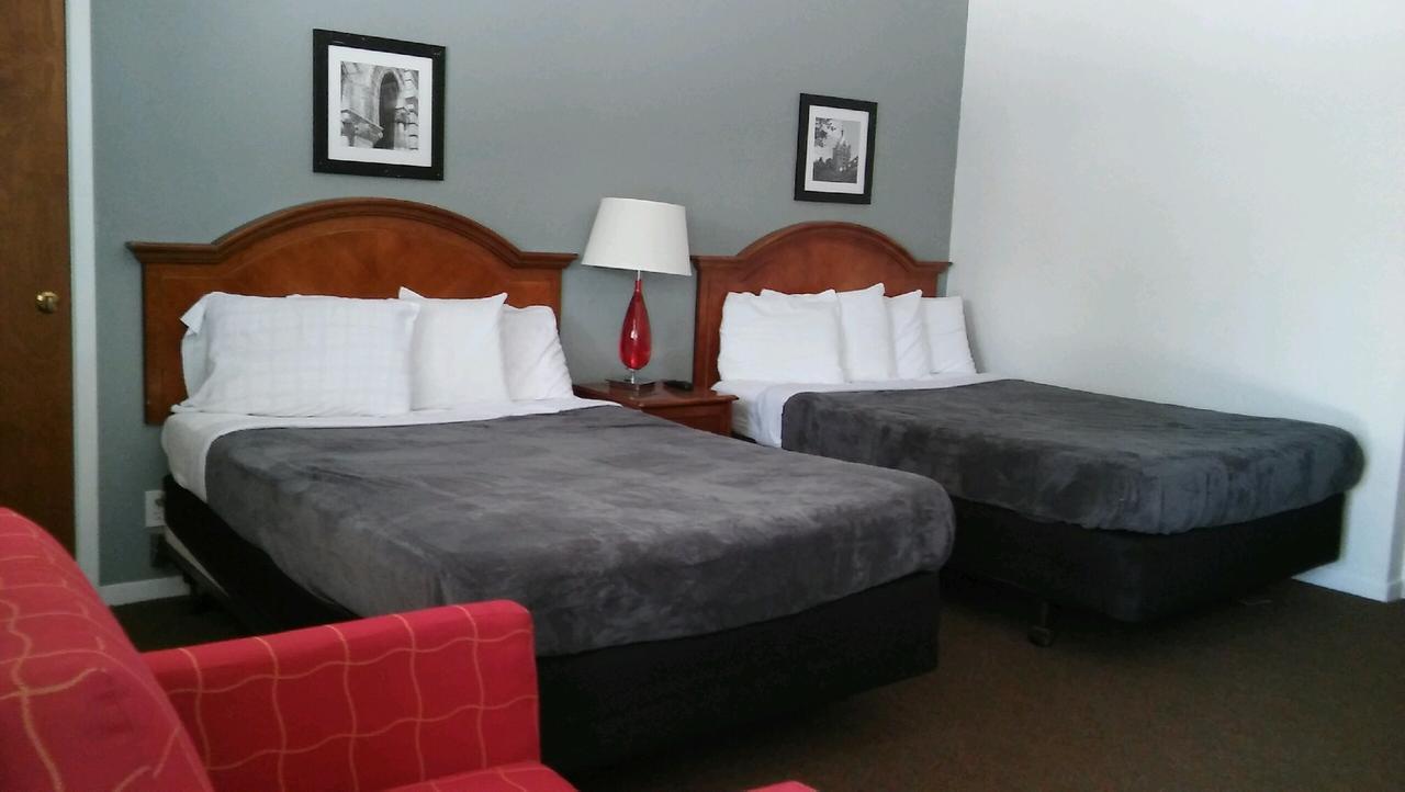 The Oak Motel 拉格兰奇 外观 照片