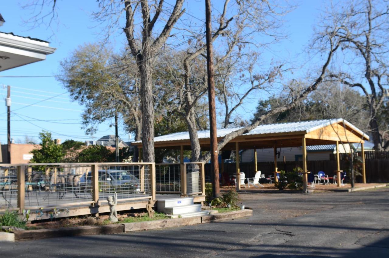 The Oak Motel 拉格兰奇 外观 照片